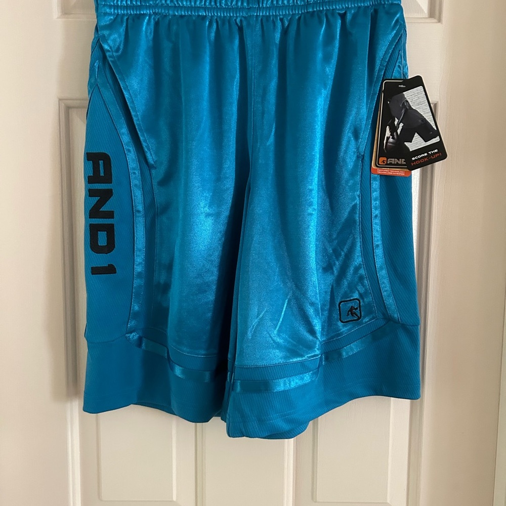 Men’s Shorts - Picture 5 of 5
